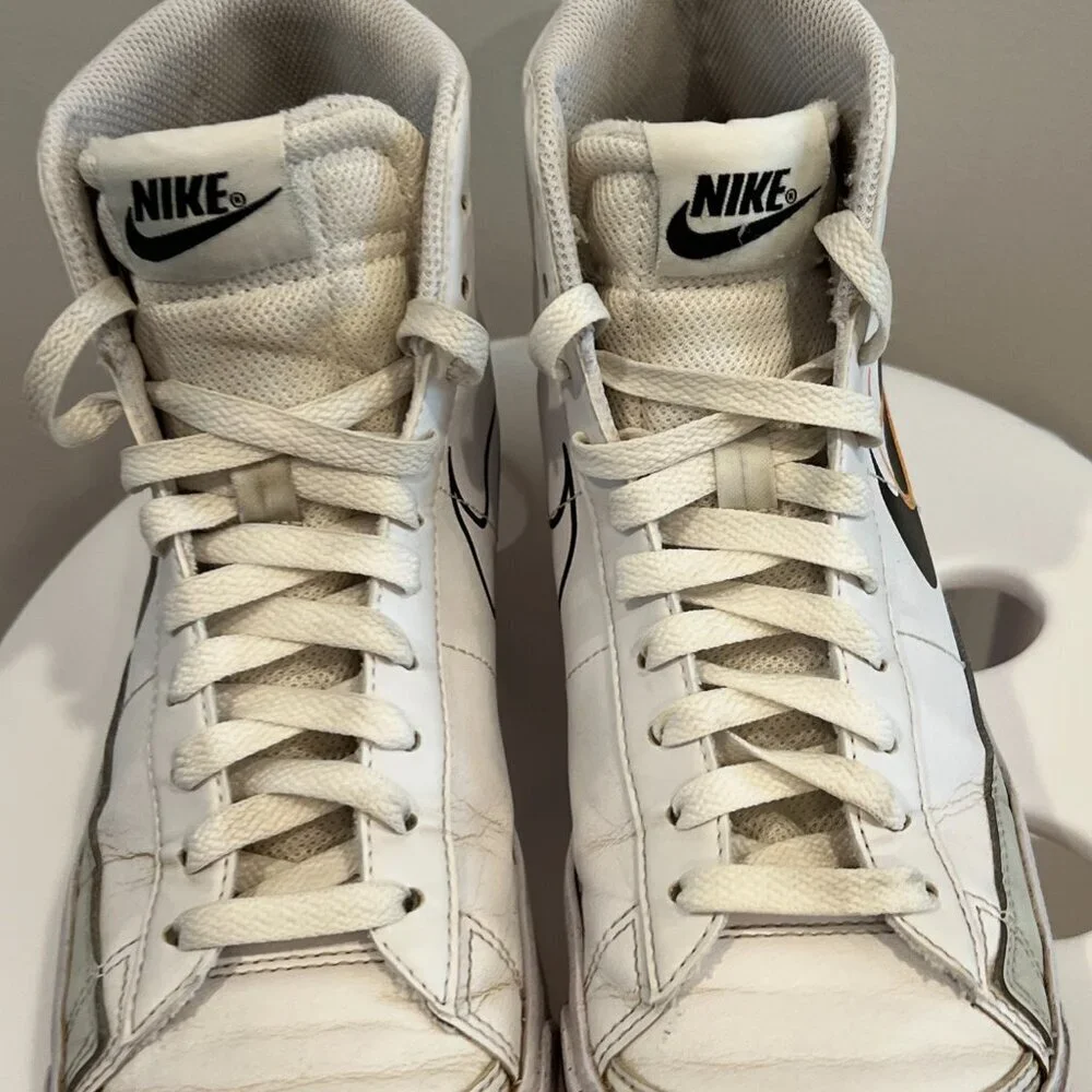Nike Blazer Mid 77 Kids Size 5Y White‎ Good Multi Swoosh FN7788-100